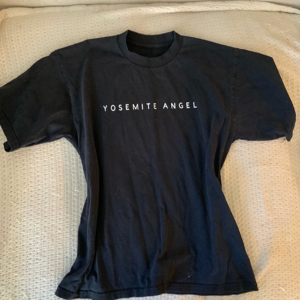 Yosemite Angel Women’s Graphic Hiking Outdoor Gorp Girl T-Shirt Top Size Large